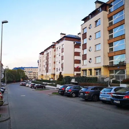 Tarasy Gdyni Z Ogrodkiem Γκντίνια