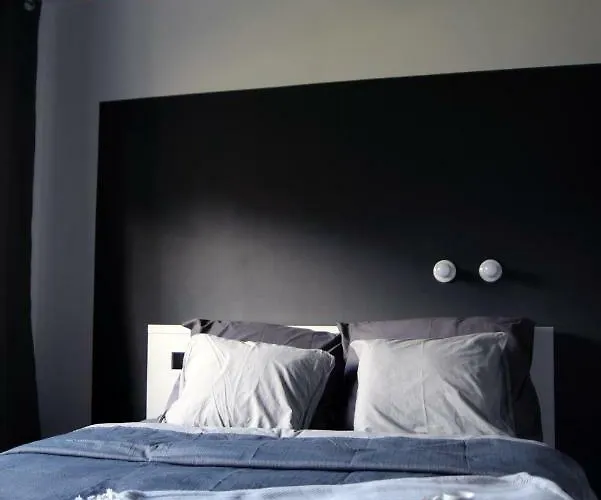 Tarasy Gdyni Z Ogrodkiem アパート グディニャ